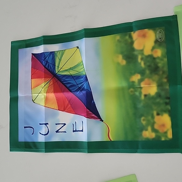 Mini garden flag, may, mother's day, and June - Picture 3 of 4